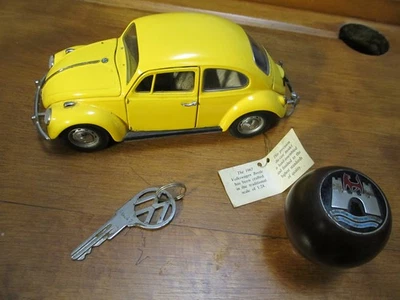 Franklin 1967 amarillo Volkswagen Beetle metal fundido a presión más llave y perilla de cambio Foto 1 de 4