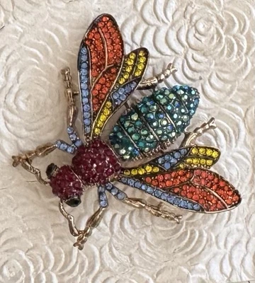 Broche Abeja Pin Metal Tono Dorado con Cristales Foto 1 de 4