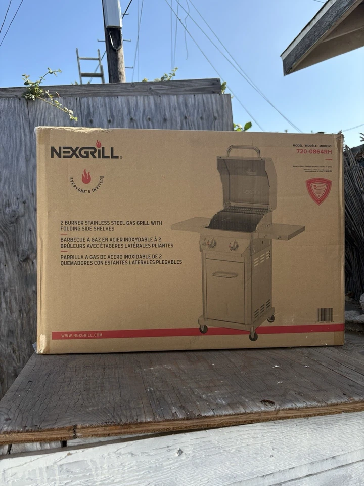 Parrilla de gas propano de 2 quemadores Nexgrill nueva 720-0864RH sellada de fábrica. Foto 1 de 2