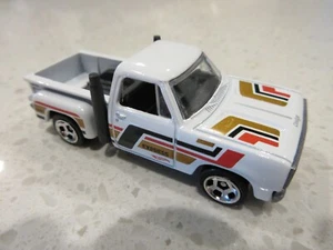 2025 Hot Wheels 1978 Dodge Li'l Red Express Truck WHITE Diecast 1:64 Toy - Picture 1 of 6