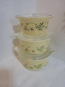 Vtg Pyrex Shenandoah Yellow Green 3 Piece Casserole Dish Set With Lids Spotless - Picture 1 of 2