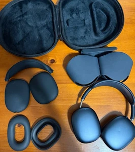 Apple AirPods Max 2nd Gen Midnight Black A3184 USB-C USBC -Fair - Bundle - Photo 1 sur 8