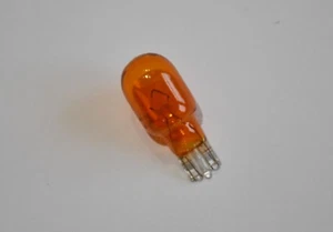 T15 Wedge Base Bulbs 12V 16W Orange for White Indicator W2,1x9,5d 194 - Picture 1 of 1
