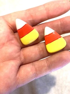 CANDY CORN Stud Earrings Halloween Earrings UK Seller Lucite Vintage Halloween - Picture 1 of 2