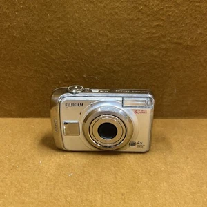 Fujifilm FinePix A820 8.3mp Compact Digital Camera - Silver - - Picture 1 of 8