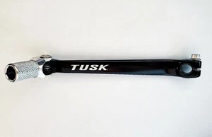 Palanca de cambios plegable Tusk negra/plateada Suzuki Dr650S/Dr650Se 1996-2022 (158) - Imagen 1 de 1