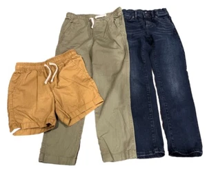 Lot Of 3 Boys Pants And Shorts. 1 Jeans, 1 Chino Pant And Chino Short Size 6 - Picture 1 of 7
