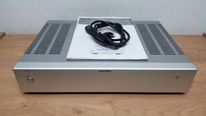 Rotel RB-06 Silver Stereo/Mono Power Amplifier *2x70 Watts - 1x180 Watts* - Afbeelding 1 van 24