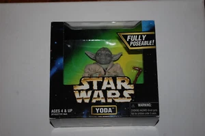 Yoda 6"-Star Wars-Hasbro 1/6th Scale-12" MIB - Picture 1 of 7