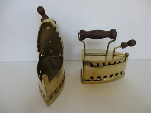 FERRO STIRO MODELLO A CARBONE OTTONATO LUCIDO ANNI '80 - Picture 1 of 2