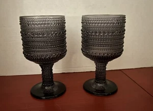 "2 copas de agua de vino gris BKLYN de colección 6"" retiradas" - Imagen 1 de 3