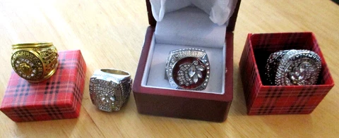 Collection of 4 Chicago Blackhawks Replica Stanley Cup Rings! 61 2010, 13 and 15 Cover