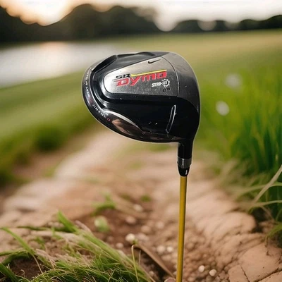 Nike Sq Dymo Str8-Fit Driver Stiff Ust Axivcore 46" Club W/ Head Cover UPC215 - Image 1 of 4