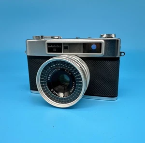 Yashica Minister III analoge Sucherkamera 35 mm mit Objektiv 45 mm f/2,8 - Bild 1 von 7