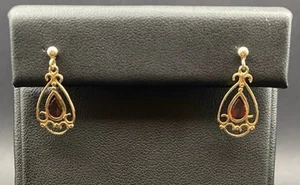 9ct Yellow Gold Garnet Drop Stud Earrings 20mm 1.21g - Picture 1 of 5
