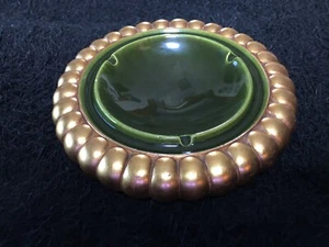 ANTHONY FREEMAN MID CENTURY GREEN-GOLD CERAMIC ROUND ASHTRAY # 227. 9 3/8" D - Picture 1 of 4