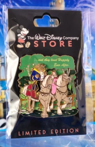 Disney DEC Happily Ever After Pin - Belle - LE 300 Beauty & the Beast - Imagen 1 de 2