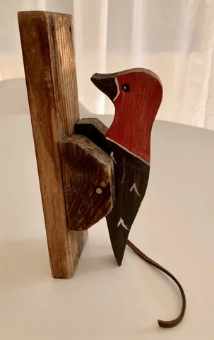 Wooden Woodpecker Bird Door Knocker Vtg Wood Art Pull String Folk Art 8.5”x 3.5” Cover