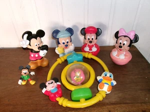 VINTAGE 6 figurines jouet pouet culbuto Bébé Mickey Minnie  WALT DISNEY 11CM - Picture 1 of 10