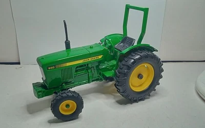 ERTL 1/16 TRACTEUR JOHN DEERE 950  BON ETAT SANS BOITE gé - Photo 1/4