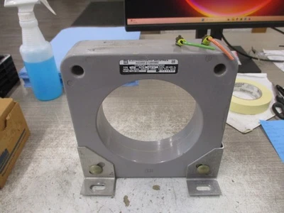 Square D Current Transformer 120-162 Ratio 1600:5A 600V 25-400Hz 10KV BIL Used - Image 1 of 4
