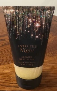 NUOVO Into The Night Glowing Body Scrub 8 oz Bagno e Corpo Funziona SPEDIZIONE GRATUITA! - Foto 1 di 2