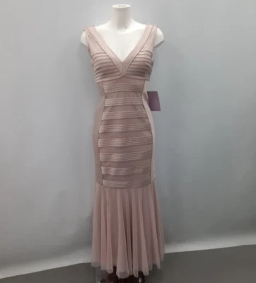 NWT J S JS Collections Structured Fishtail Evening Dress Women Size 8 Blush Pink - Image 1 of 4