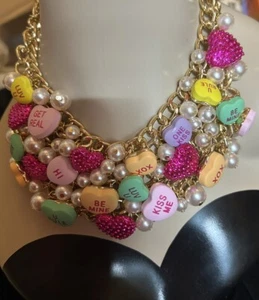 Betsey Johnson Think Pink Sweetheart Statement Necklace With Heart Candy - Picture 1 of 5