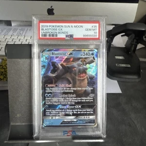 POKEMON BLASTOISE GX 35/214 HOLOS SUN & MOON UNBROKEN BONDS PSA 10 - Picture 1 of 1