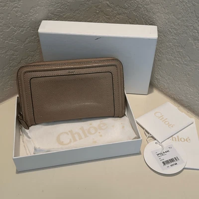 Cartera Larga Chloe Paraty Cremallera Alrededor Paloma Cuero Taupe Minimalista Tranquilo Lujo Foto 1 de 4