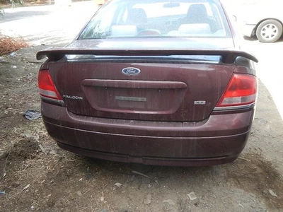 FORD FALCON RIGHT TAILLIGHT BA, SEDAN, 10/2002-09/2005 - image 1 of 4