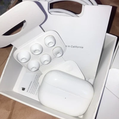 New Apple AirPods Pro 2 MagSafe Wireless Charging Case White Open Box - Image 1 of 4