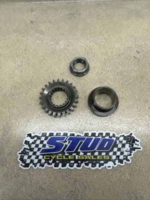 2022 GasGas MC250F Primary Drive Main Gear Nut OEM Assembly 250 KTM 79232023124 - Изображение 1 из 4