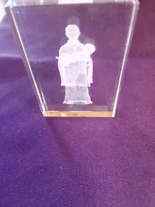 St. Josef hält Kind Acryl 3 D Laser Rechteckig Würfel - Bild 1 von 4