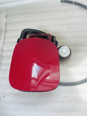 Honda Accord 2013-2017 tanque de combustible puerta de llenado aleta de gas, rojo vasco perla Foto 1 de 4