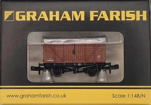 Graham Farish 373-700B 12 Ton Vent Van B756303 in Early BR Bauxite Livery - Picture 1 of 2