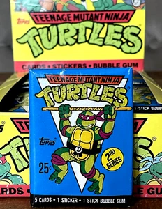 1990 Topps Teenage Mutant Ninja Turtles Serie 2 Paquete de TV 5 Tarjetas 1 Pegatina 1 Goma - Imagen 1 de 24