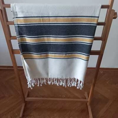 Turkish Beach Towels, Super Absorbent Bath Towel, Oversized 70"x35" - Image 1 of 4