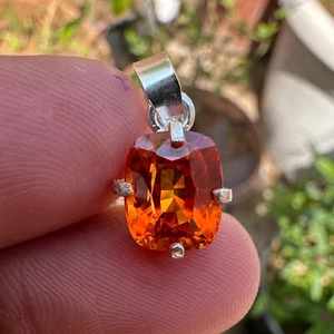 Certified 9.50 CT Natural Orange Sapphire Loose Gemstone Pendant In 925 Silver - Picture 1 of 6