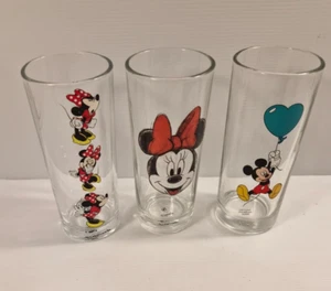 Mickey & Minnie Mouse Collectible Glasses x 3 Licensing Essentials 300ml - Picture 1 of 4