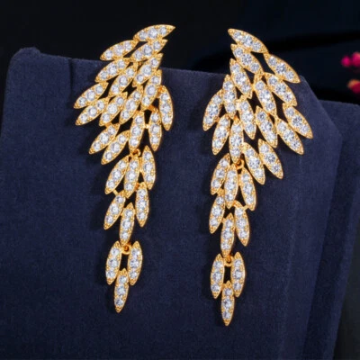 Luxury Gold Plated Cubic Zirconia White Long Leaf Dangle Feather Wing Earrings — 第 1/4 张图片