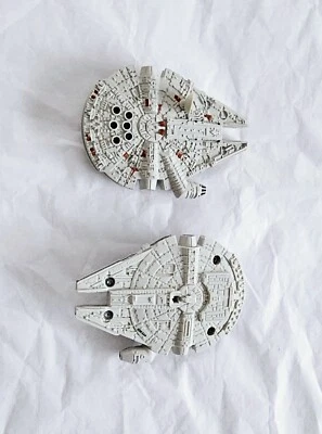 2 Star Wars Mini Millennium Falcon LFL CKJ66 от Hot Wheels 3,5 ЛОТ - Изображение 1 из 4
