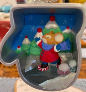 Hallmark 2016 5. Ausstecher Weihnachtsserie Eislaufen Maus - Bild 1 von 1