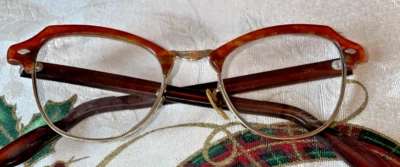 Bausch Lomb Ojo de Gato Verdadero Antiguo Oro 12k Relleno Anteojos y Estuche de Cuero Prop Foto 1 de 4