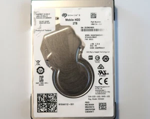 Seagate ST2000LM007 1R8174-120 TK Thailand SS22 (ZDZM) 2.5" 2TB Sata APR.2022 - Picture 1 of 1