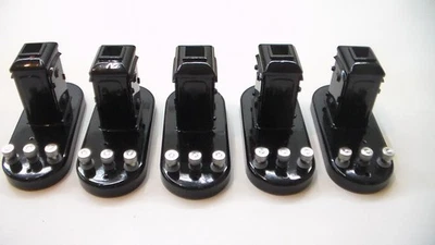 Five (5x) MTH (Lionel) 151/153-1 O Gauge Black Signal Bases w/Connection Posts - Image 1 of 4