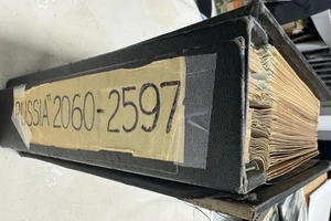 Espléndido sello de Rusia (aproximadamente 5000+) stock de distribuidor álbum Scott grueso 1958-1962 M/U - Imagen 1 de 24