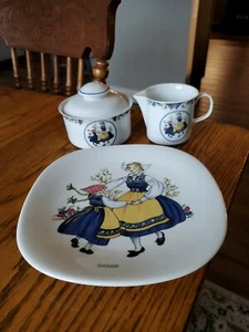 Vintage Beautiful 3 Item Set SWEDISH NATIONAL COSTUMES Svenska Landskapdrakter - Picture 1 of 6