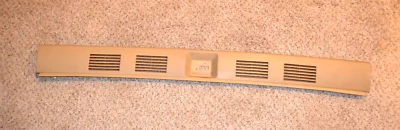 1984-1986 DODGE D50 PICK UP INTERIOR CAB TRIM MOULDING DOME LIGHT UPPER SURROUND Foto 1 de 4