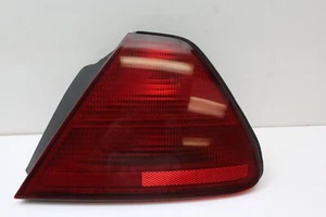 1998-2002 HONDA ACCORD COUPLE 2DOOR PASSENGER RIGHT SIDE TAIL LIGHT LAMP - Picture 1 of 4